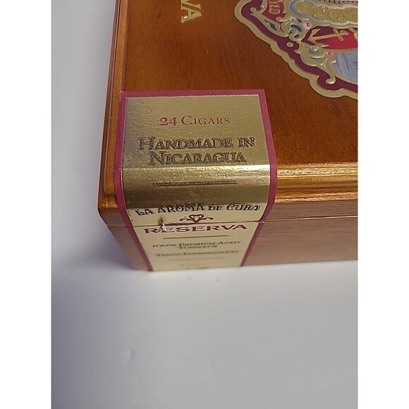 La Aroma De Cuba Reserva Nicaragua Cigar Box Wooden EMPTY - Picture 3 of 15